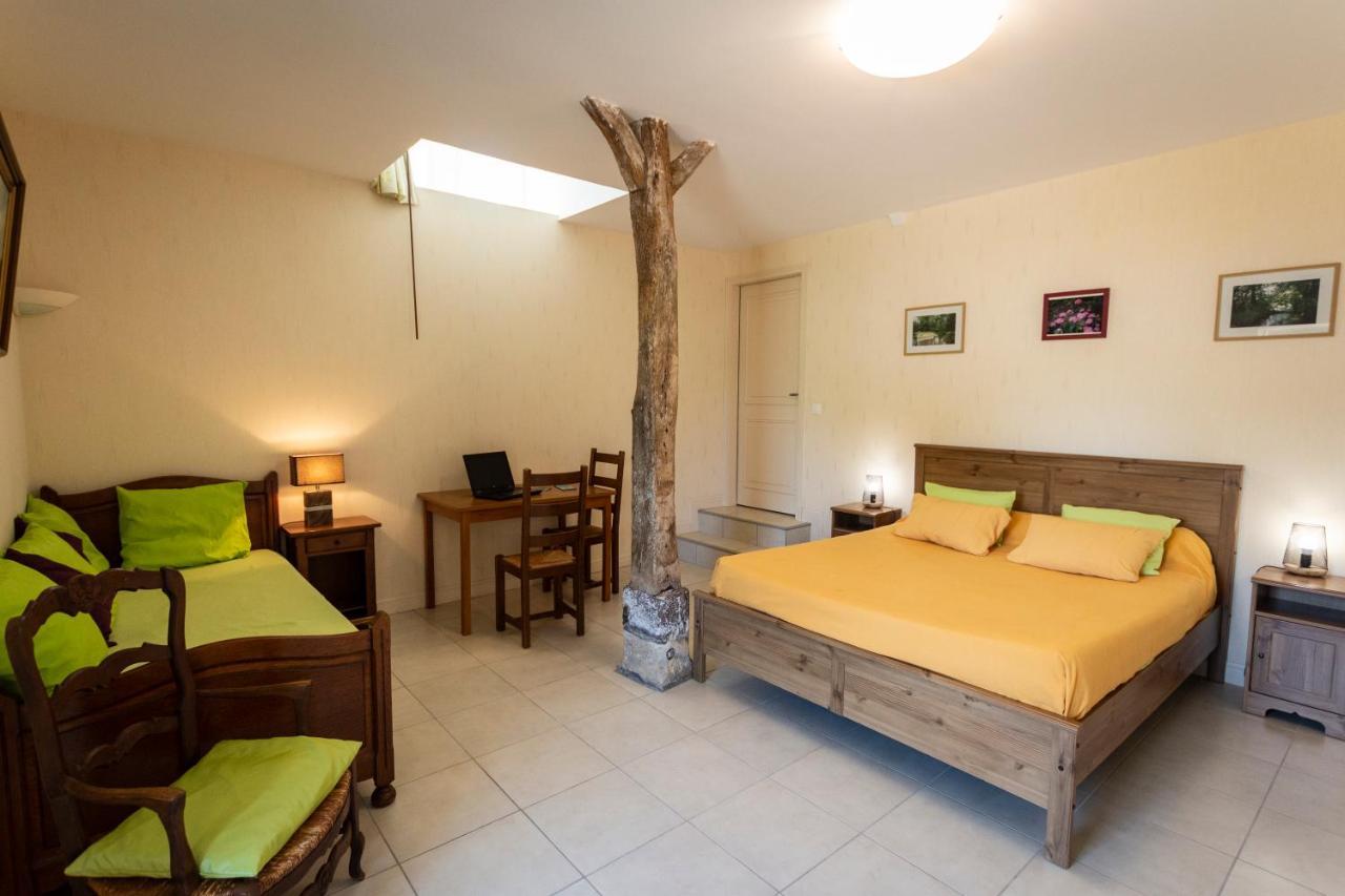 La Haye Gites Et Chambre D'Hotes Avrille  Ngoại thất bức ảnh