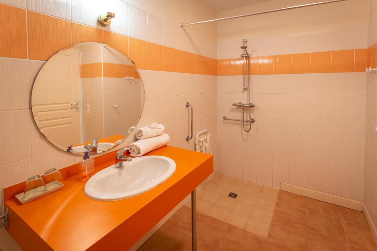 La Haye Gites Et Chambre D'Hotes Avrille  Ngoại thất bức ảnh