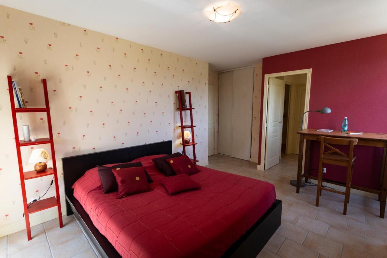 La Haye Gites Et Chambre D'Hotes Avrille  Ngoại thất bức ảnh