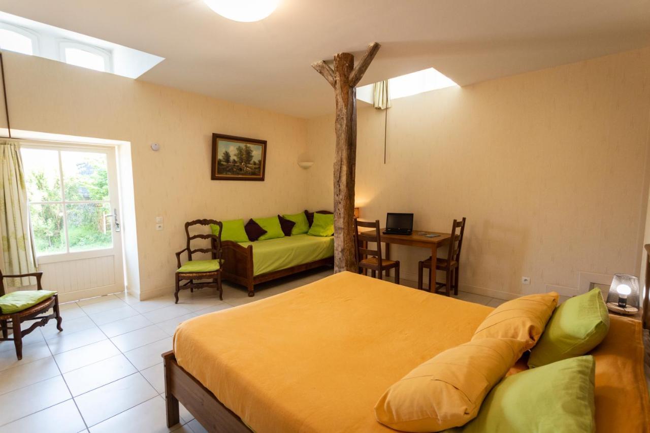 La Haye Gites Et Chambre D'Hotes Avrille  Ngoại thất bức ảnh
